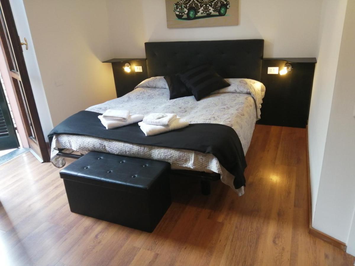 Megaride Guest House كومو المظهر الخارجي الصورة